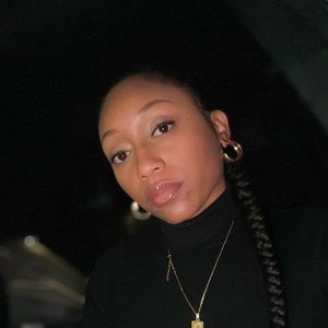 Meet your Posher, Breeanna